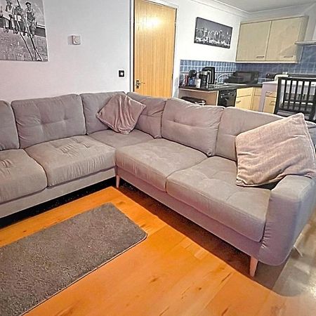 Stylish 2 Bedroom Apartment, Central Exeter, Parking On Site Exterior photo